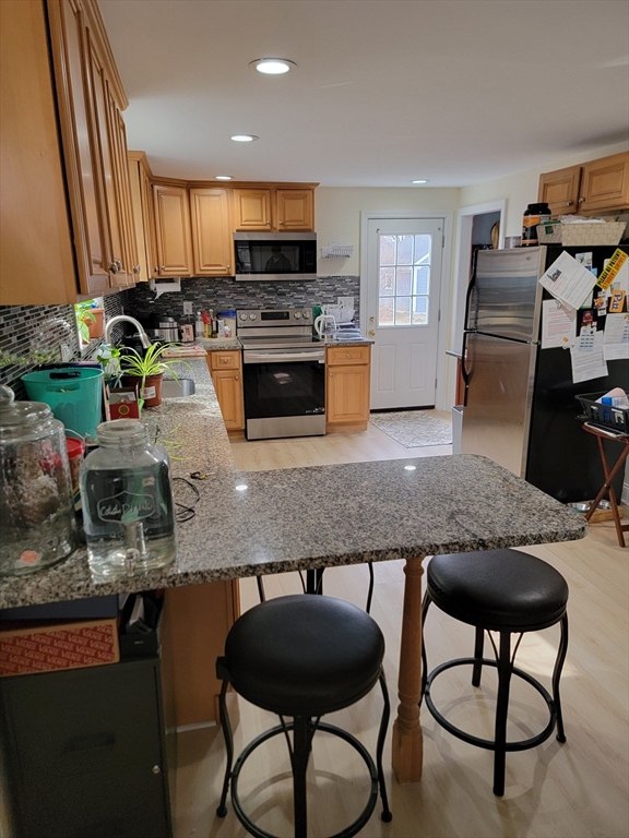 20 B Maple Street Maynard, MA 01754 - Photo 7 of 34