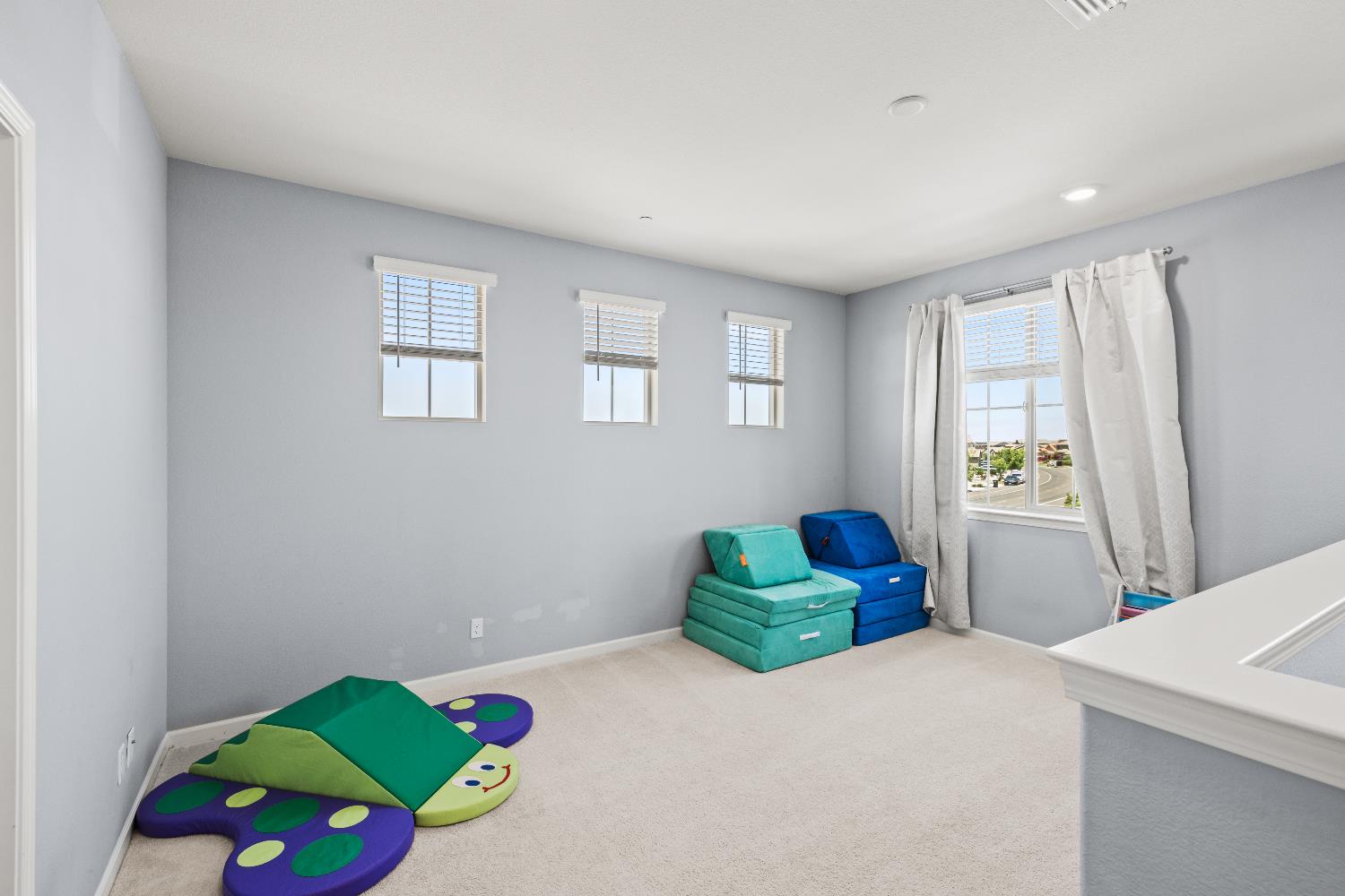 3627 Edington Drive Rancho Cordova, CA 95742 - Photo 22 of 41