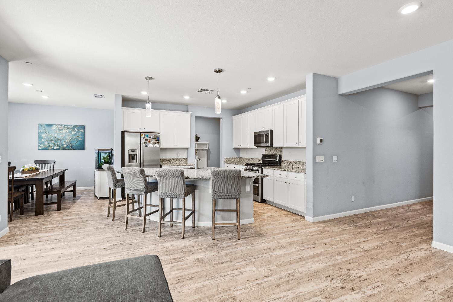 3627 Edington Drive Rancho Cordova, CA 95742 - Photo 7 of 41