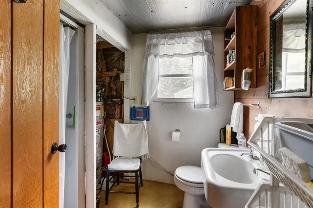 $159,900 | 4121 Canaan Hill Road, Canaan, VT 05903