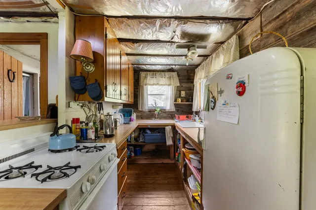 $159,900 | 4121 Canaan Hill Road, Canaan, VT 05903