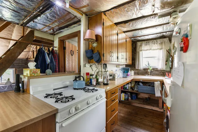 $159,900 | 4121 Canaan Hill Road, Canaan, VT 05903