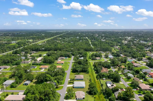 $1,800 | 2326 Madrid Avenue Southeast, Palm Bay, FL 32909