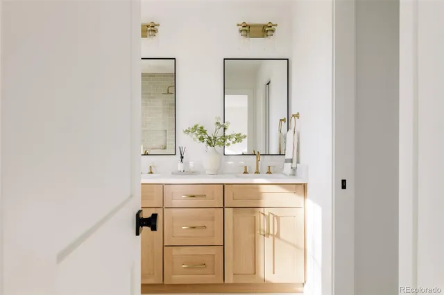 a view of a living room and with furniture
