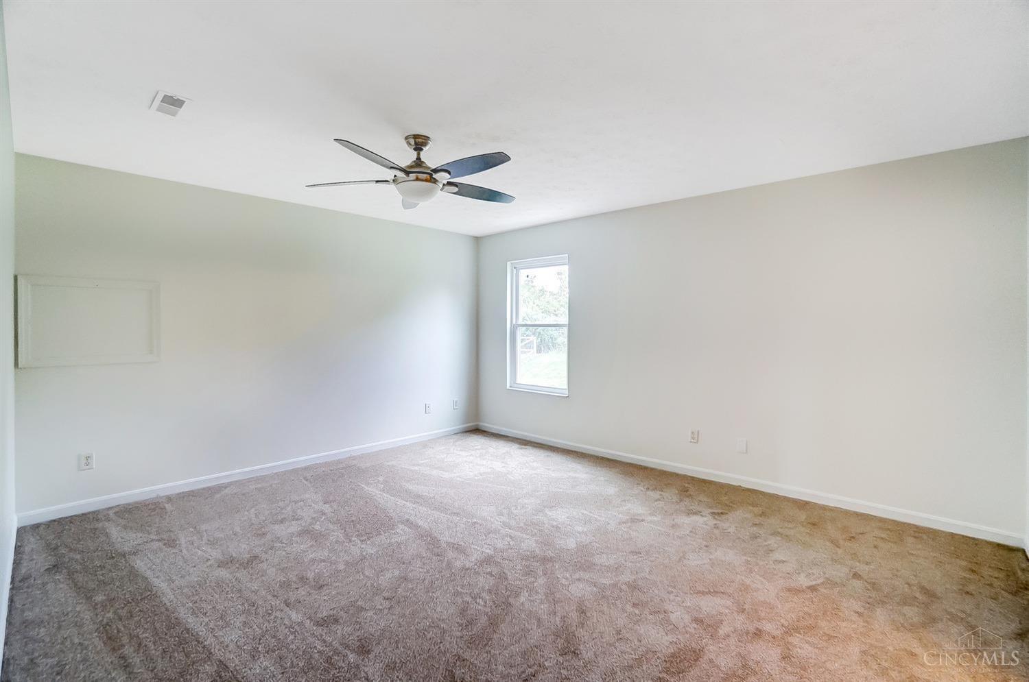 3261 Springview Drive Hamilton, OH 45011 - Photo 18 of 40