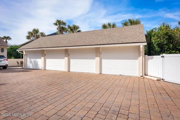 $3,995 | 650 Ponte Vedra Boulevard, Unit E, Ponte Vedra Beach, FL 32082