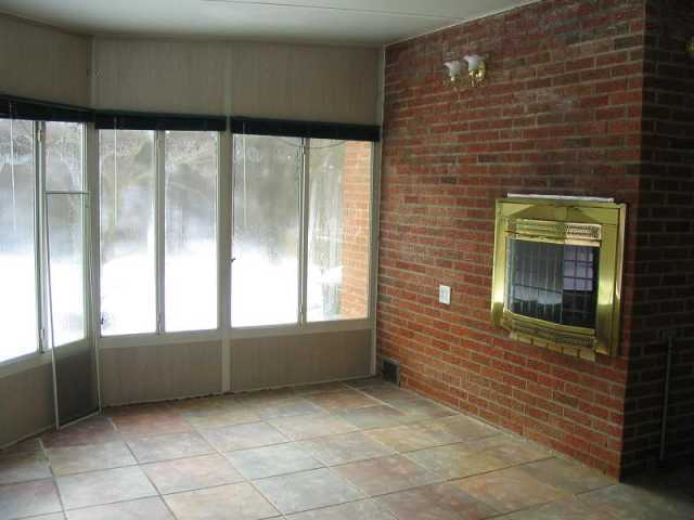 1516 Demorest Road Columbus, OH 43228 - Photo 7 of 8 Gallery Image 7