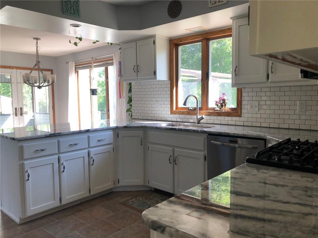 3815 Mitchell Road New Castle, PA 16105 - Photo 9 of 23