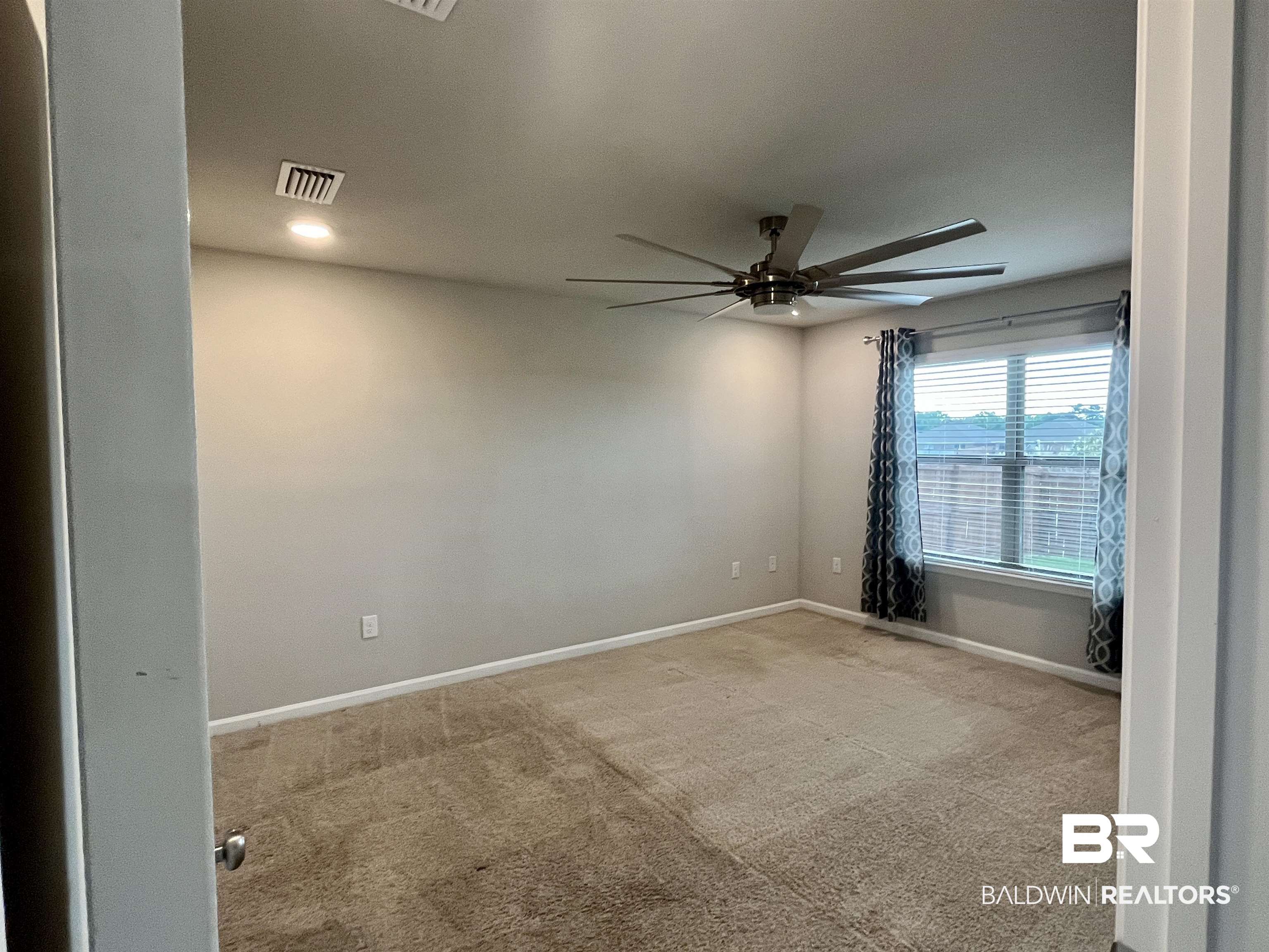 8361 Irwin Loop Daphne, AL 36526 - Photo 12 of 35 Gallery Image 12