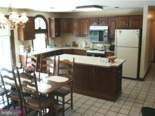 715 Woodward Road Kennett Square, PA 19348 - Photo 4 of 6 Gallery Image 4
