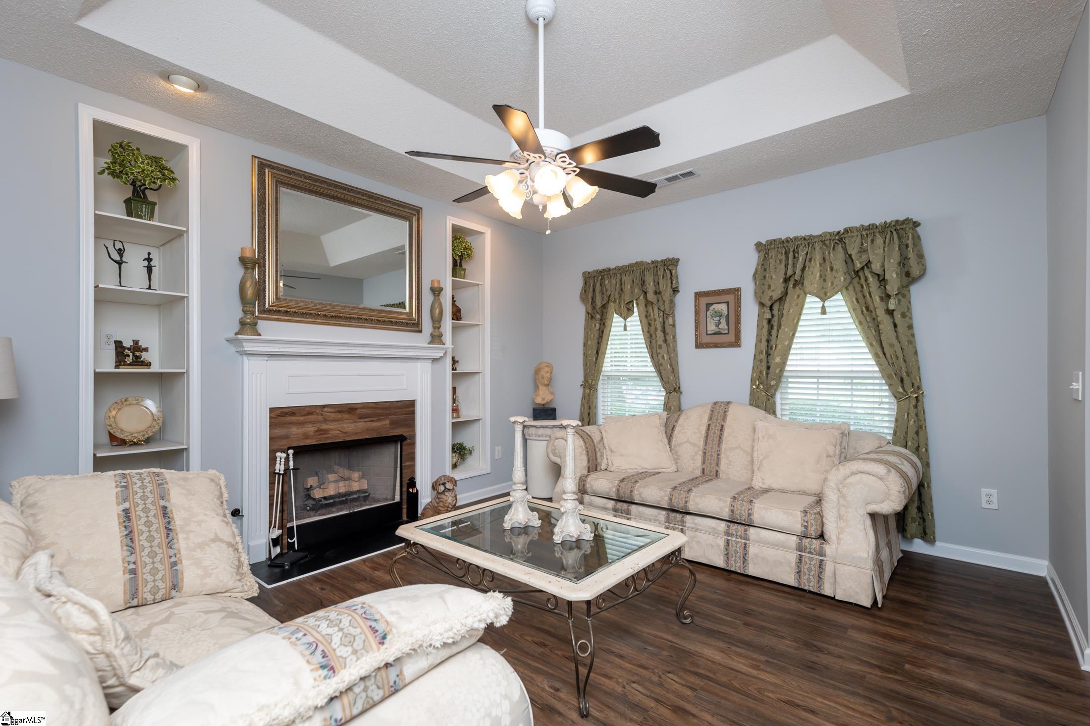 413 Canvasback Way Easley, SC 29642 - Photo 5 of 34 Gallery Image 5
