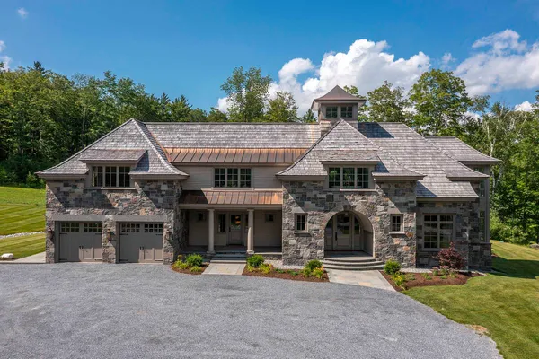 $5,995,000 | 551 W Fields, Manchester, VT 05255