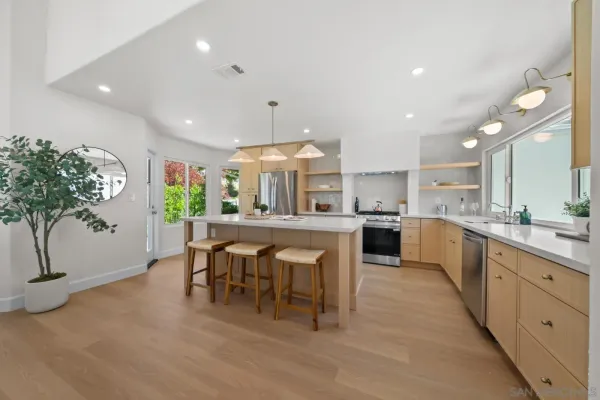 $1,265,000 | 4742 Collinos Way, Oceanside, CA 92056