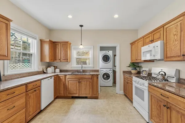 $1,100,000 | 34 Summer Street, Gloucester, MA 01930
