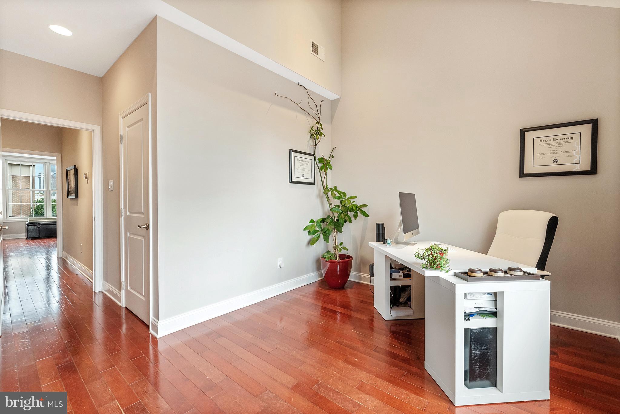 2108 Carpenter Street Philadelphia, PA 19146 - Photo 17 of 28