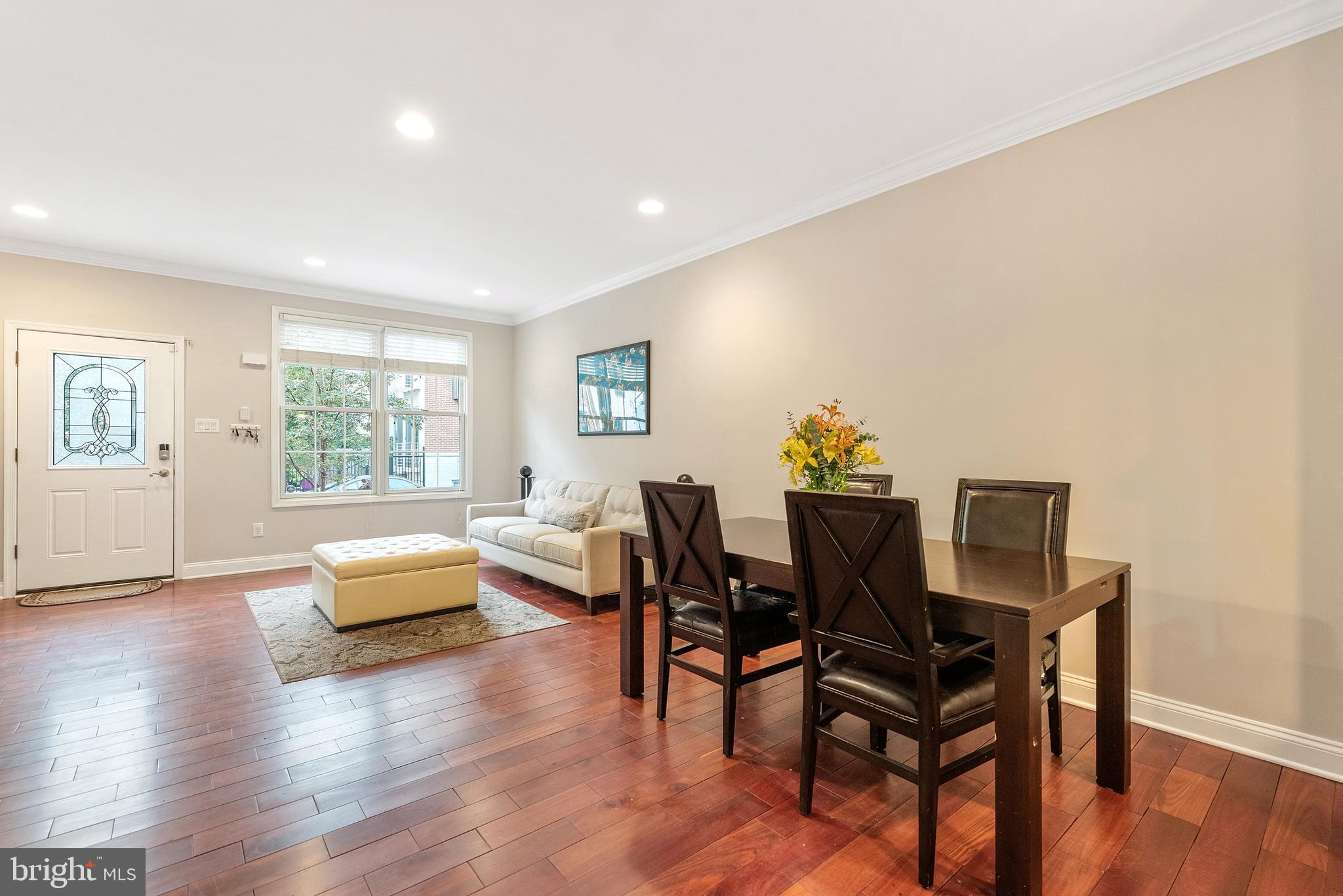 2108 Carpenter Street Philadelphia, PA 19146 - Photo 5 of 28