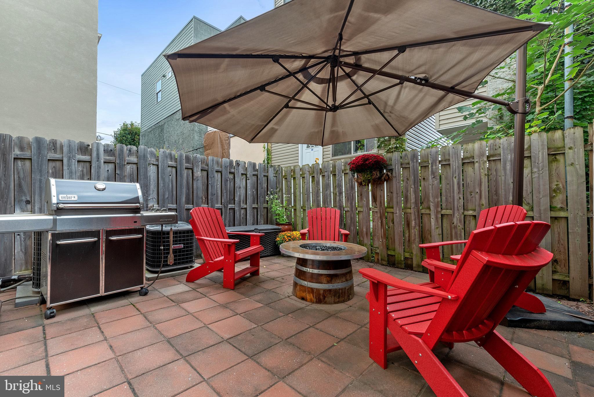 2108 Carpenter Street Philadelphia, PA 19146 - Photo 8 of 28