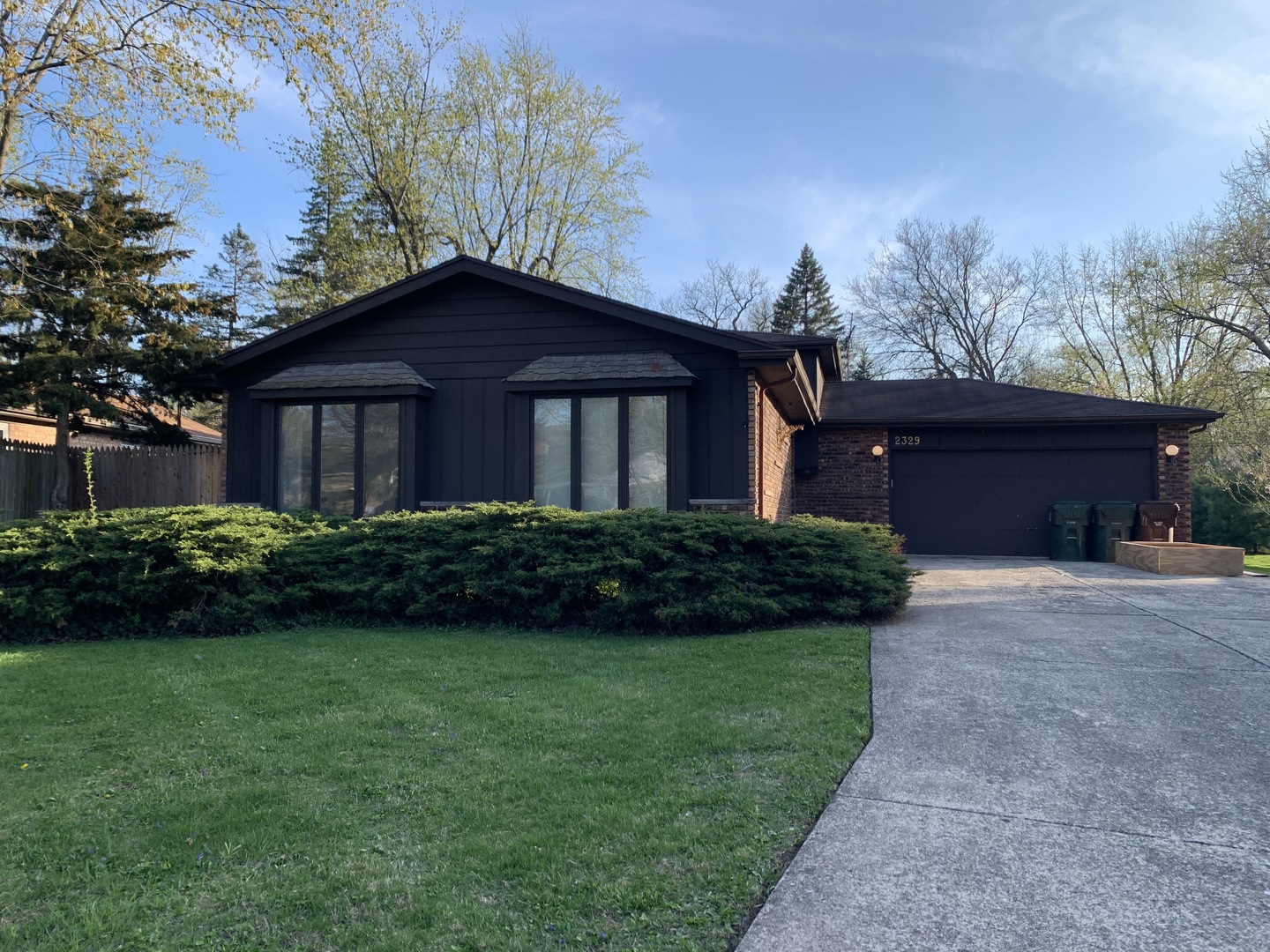 2329 Hawthorne Road Homewood, IL 60430 - Photo 1 of 17