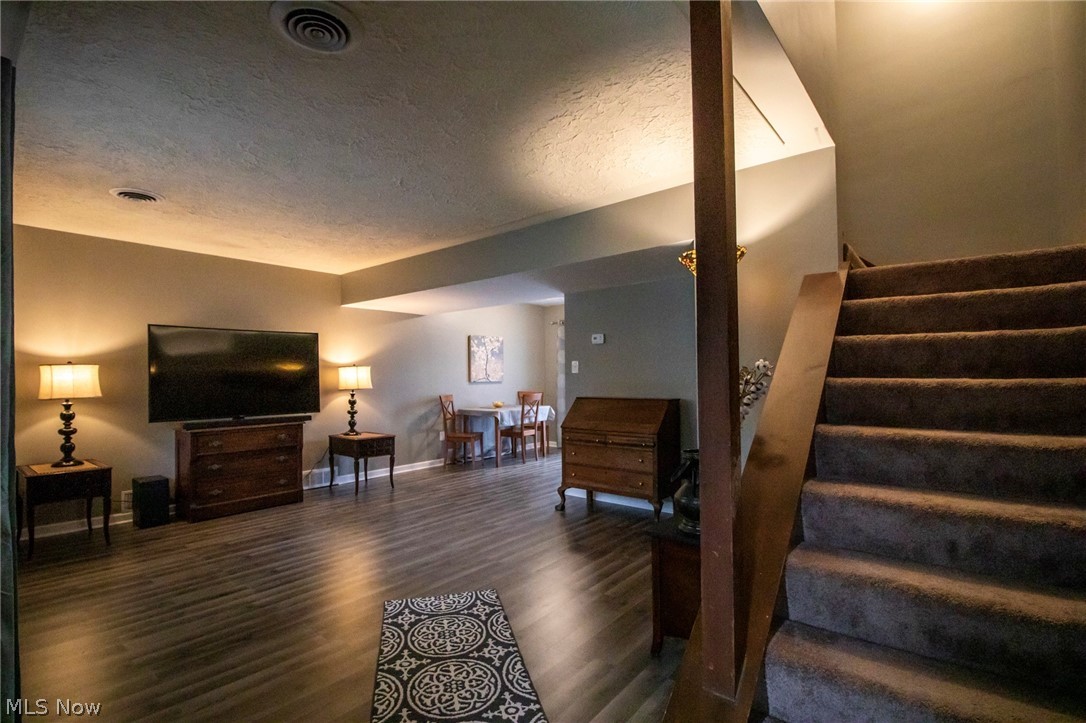 3407-3411 Verner Road Stow, OH 44240 - Photo 21 of 22 3407-3411 Verner Rd. Stow, OH 44240-5243