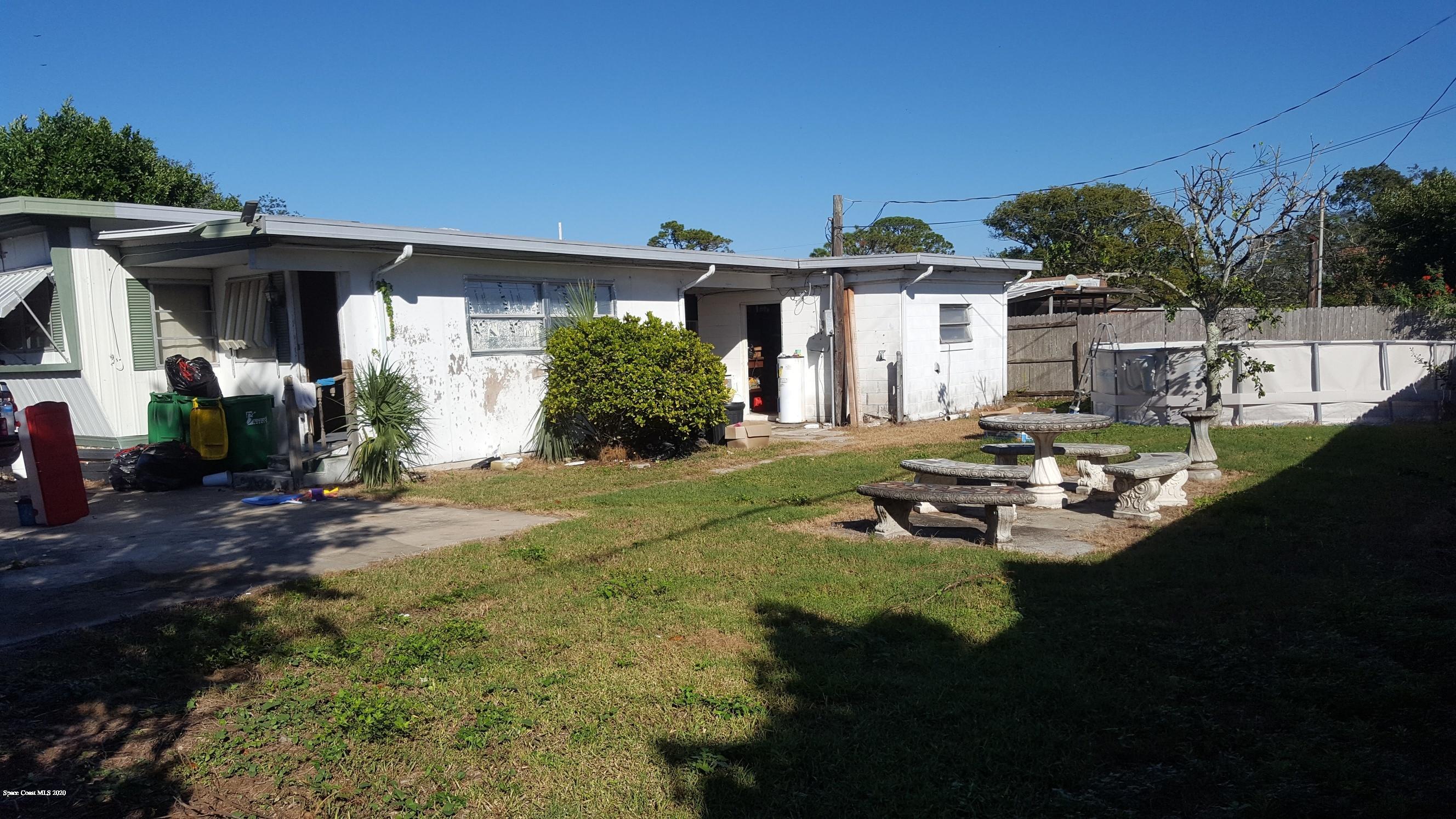 3313 Barton Street Mims, FL 32754 - Photo 2 of 14 3313 back yard