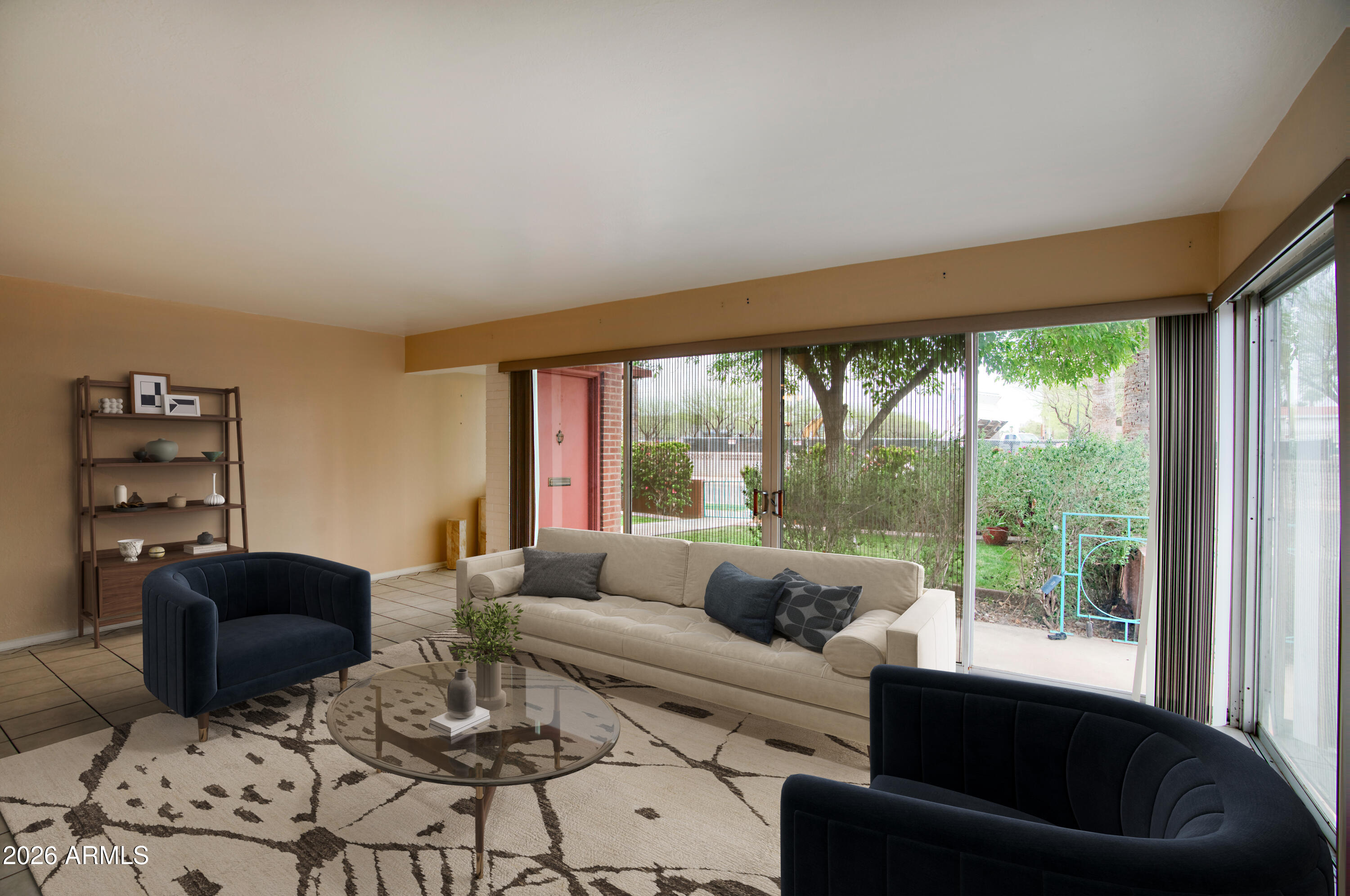 130 East Coronado Road, Unit 16 Phoenix, AZ 85004 - Photo 2 of 16 Great Room