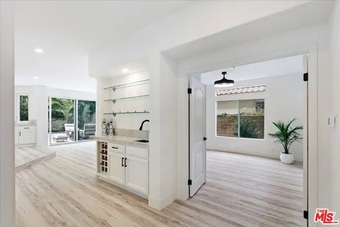 $1,349,999 | 2211 Pebble Beach Trail, Oxnard, CA 93036