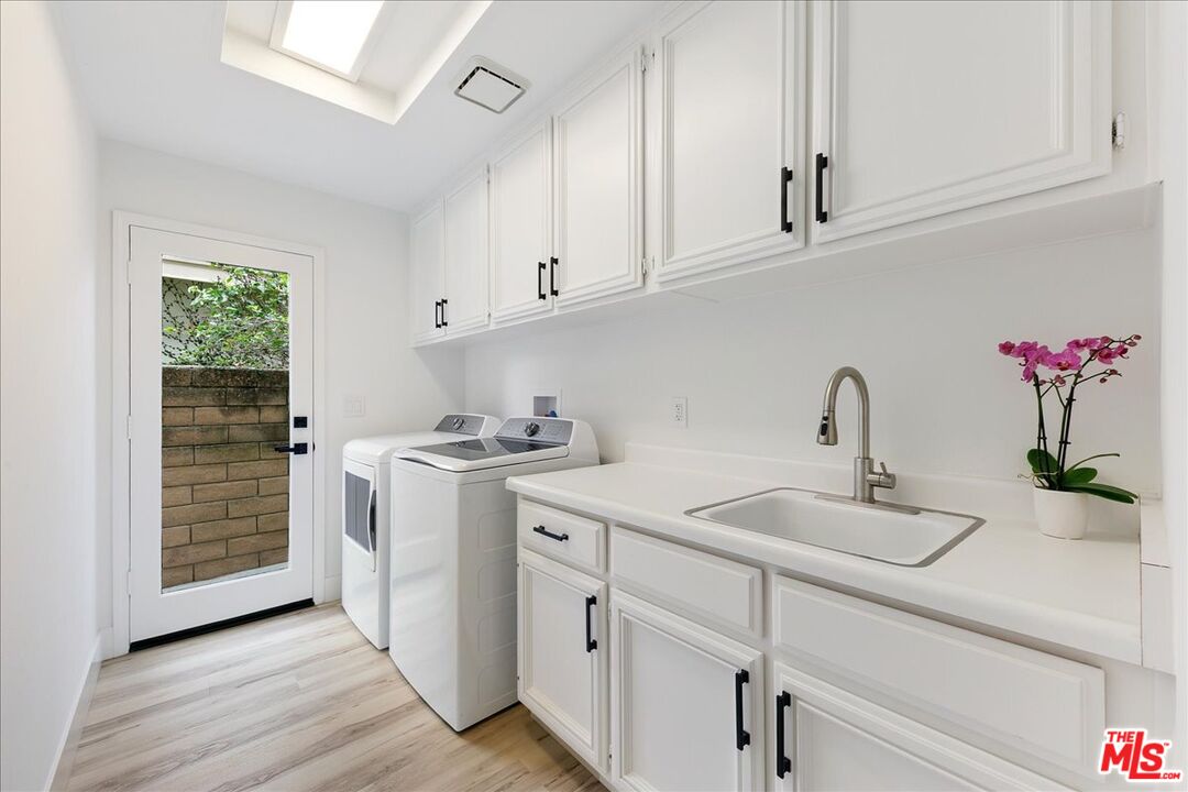 2211 Pebble Beach Trail Oxnard, CA 93036 - Photo 19 of 57