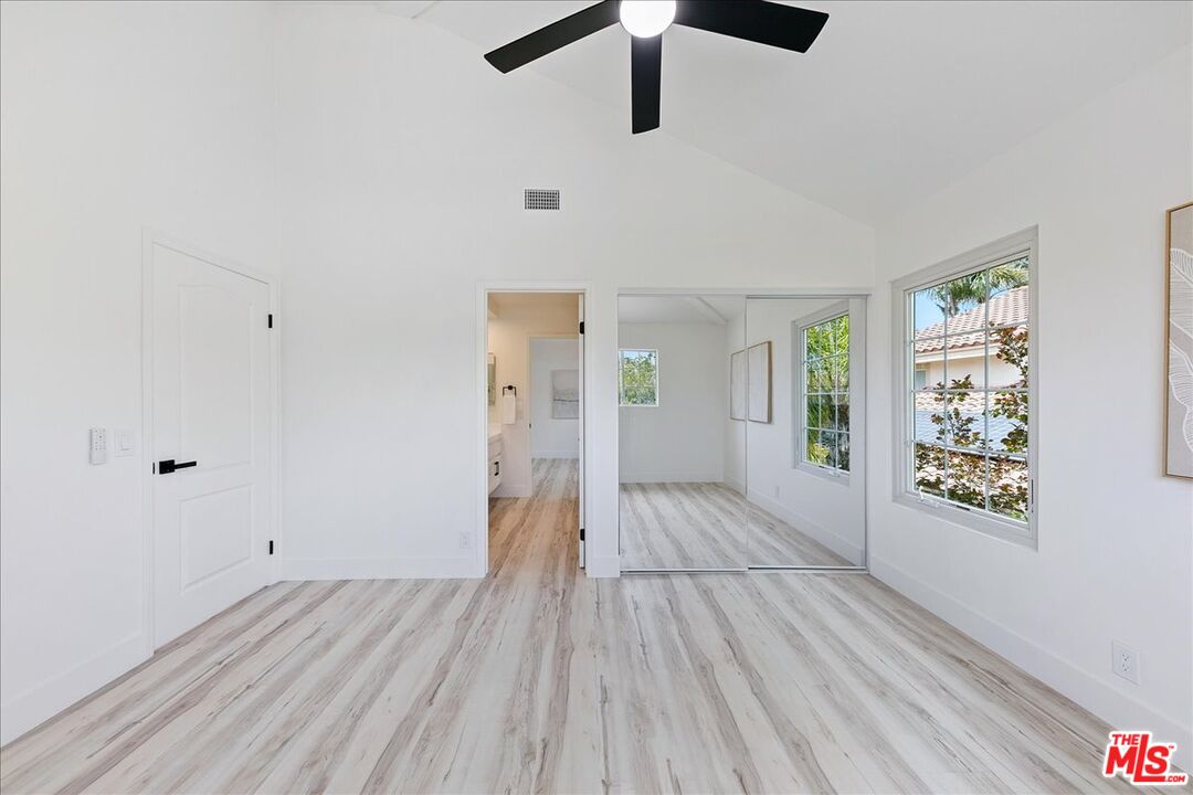 2211 Pebble Beach Trail Oxnard, CA 93036 - Photo 27 of 57