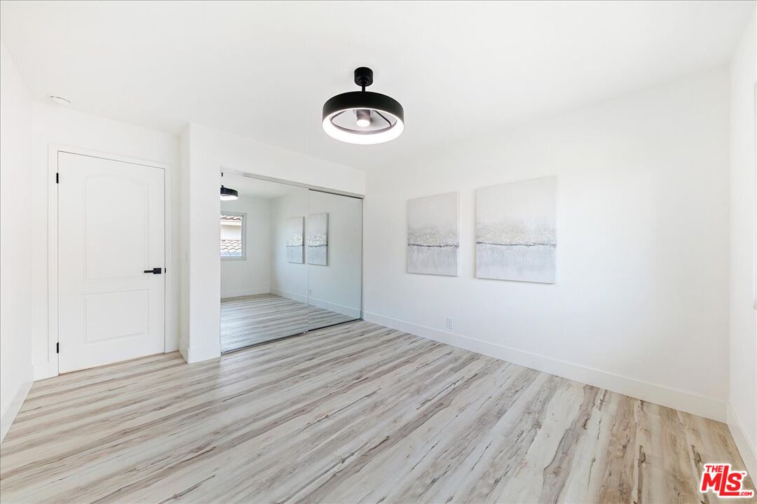 2211 Pebble Beach Trail Oxnard, CA 93036 - Photo 31 of 57