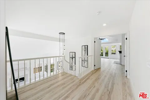 $1,349,999 | 2211 Pebble Beach Trail, Oxnard, CA 93036