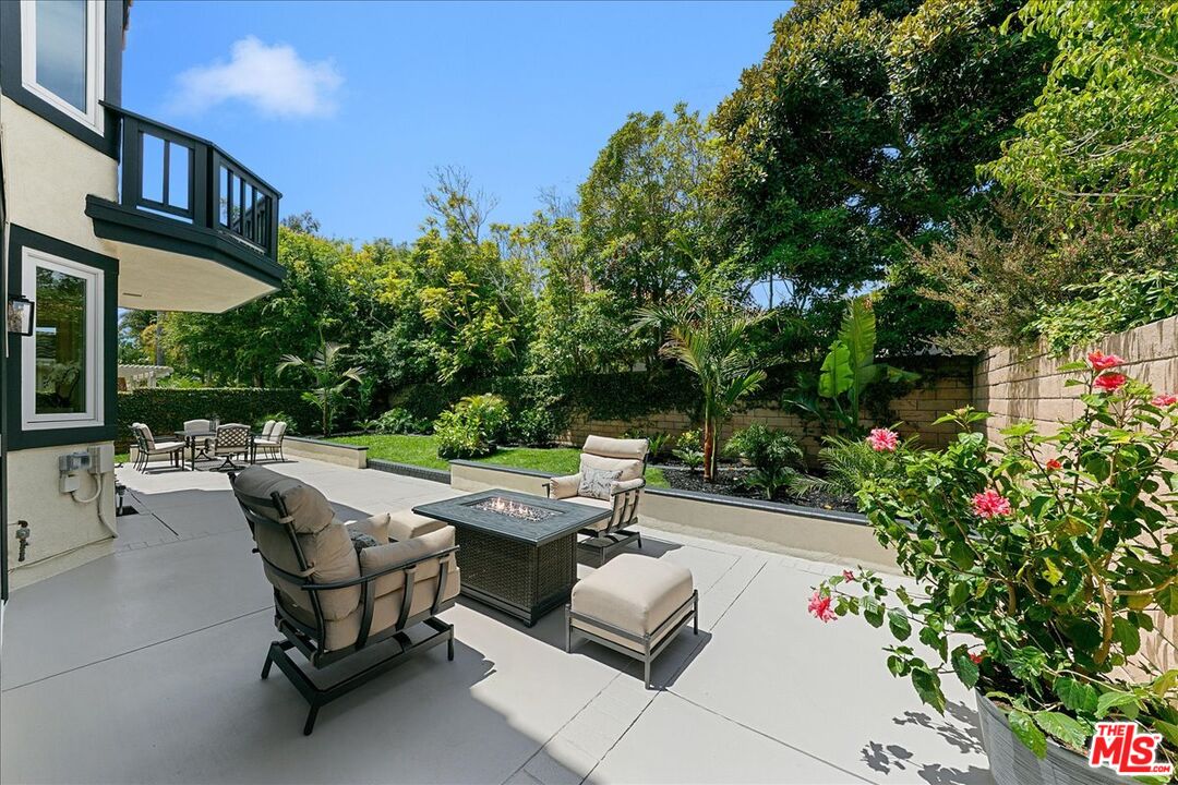 2211 Pebble Beach Trail Oxnard, CA 93036 - Photo 44 of 57