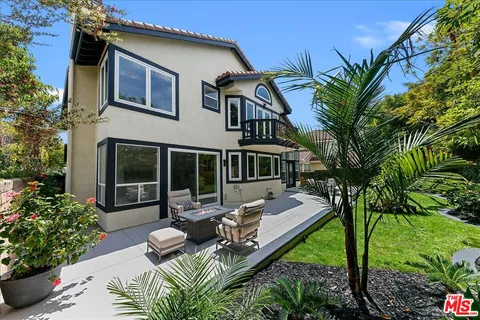 $1,349,999 | 2211 Pebble Beach Trail, Oxnard, CA 93036