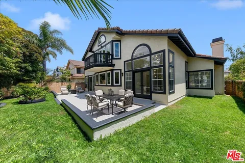 $1,349,999 | 2211 Pebble Beach Trail, Oxnard, CA 93036