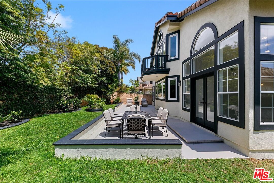 2211 Pebble Beach Trail Oxnard, CA 93036 - Photo 48 of 57