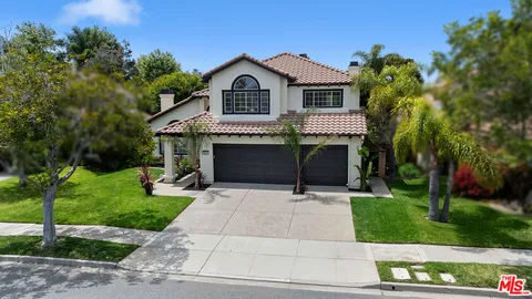 $1,349,999 | 2211 Pebble Beach Trail, Oxnard, CA 93036