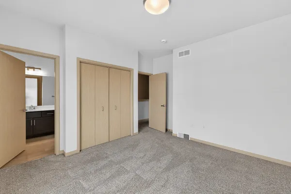 $325,000 | 2812 No Oaks, Madison, WI 53711