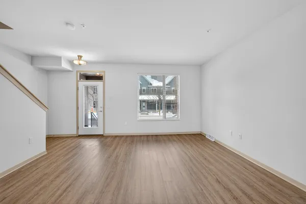 $325,000 | 2812 No Oaks, Madison, WI 53711