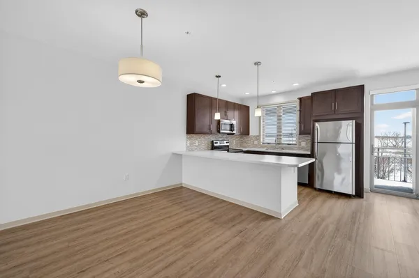 $325,000 | 2812 No Oaks, Madison, WI 53711