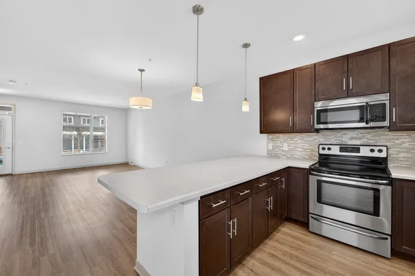 $325,000 | 2812 No Oaks, Madison, WI 53711