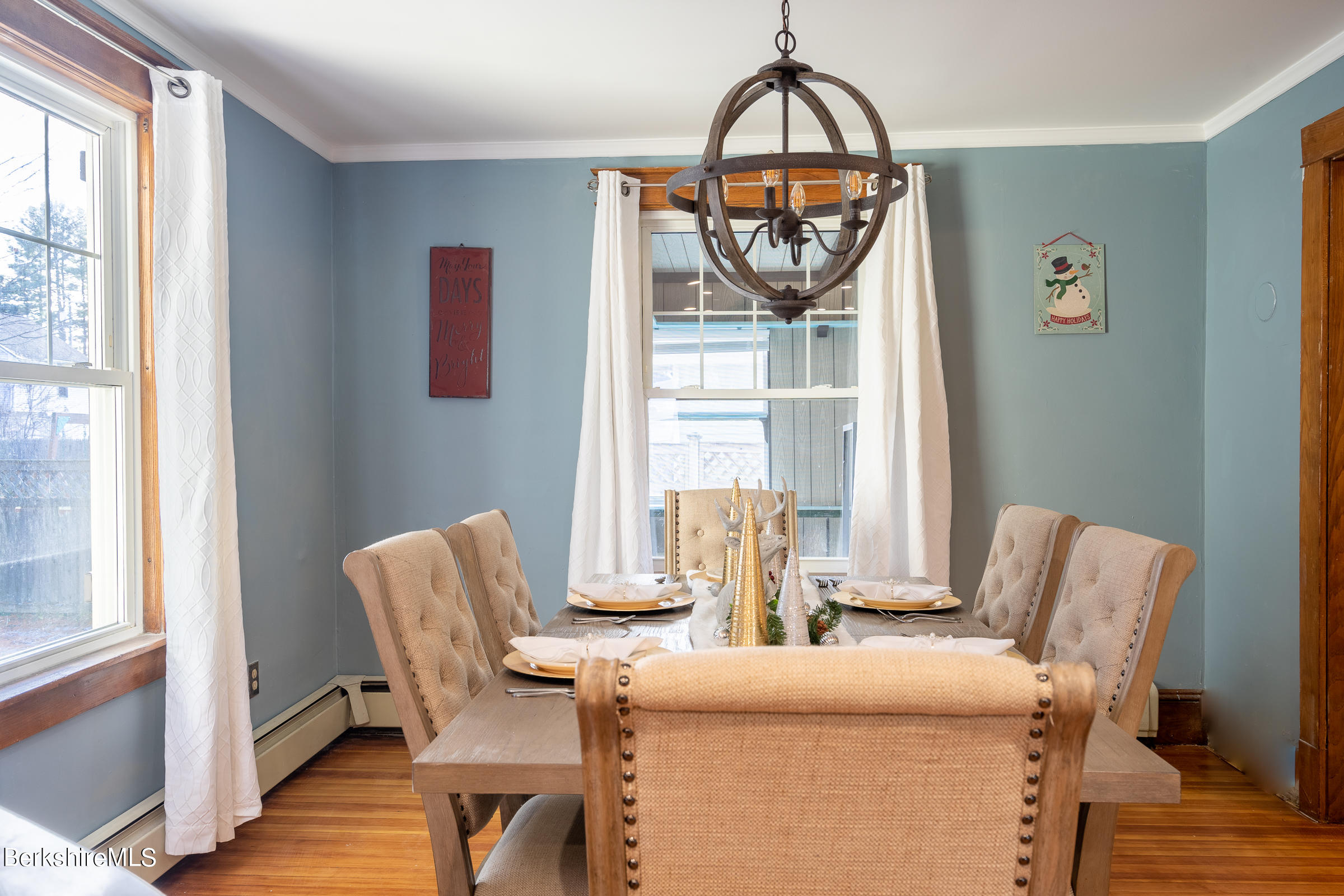170 Cheshire Road Pittsfield, MA 01201 - Photo 3 of 26 170 Cheshire2