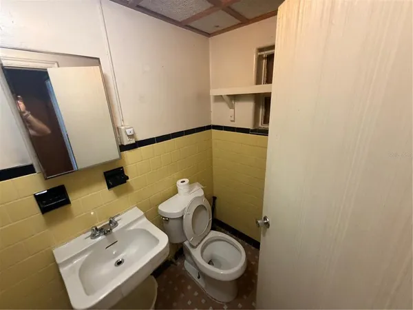 $375,000 | 705 33rd St Court West, Unit A, Bradenton, FL 34205