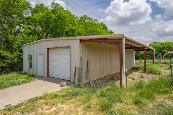 $489,900 | 239 Henry Bayless Road, Ardmore, TN 38449
