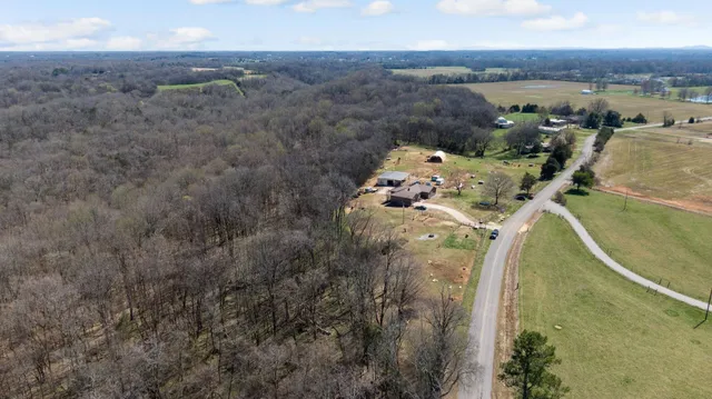 $494,900 | 239 Henry Bayless Road, Ardmore, TN 38449