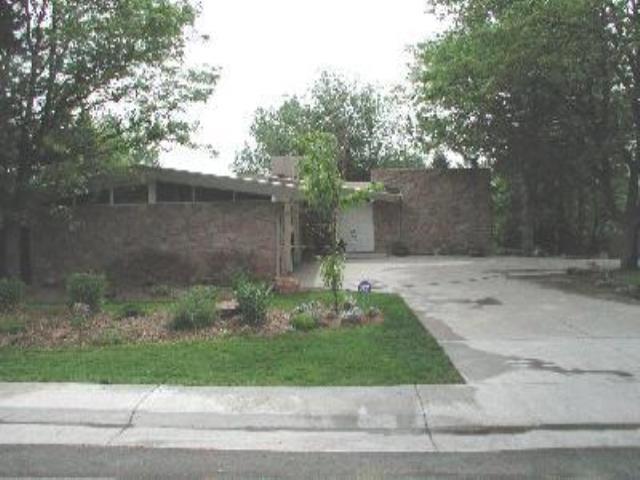 5370 South Manitou Road Littleton, CO 80123 - Photo 1 of 1 Gallery Image 1