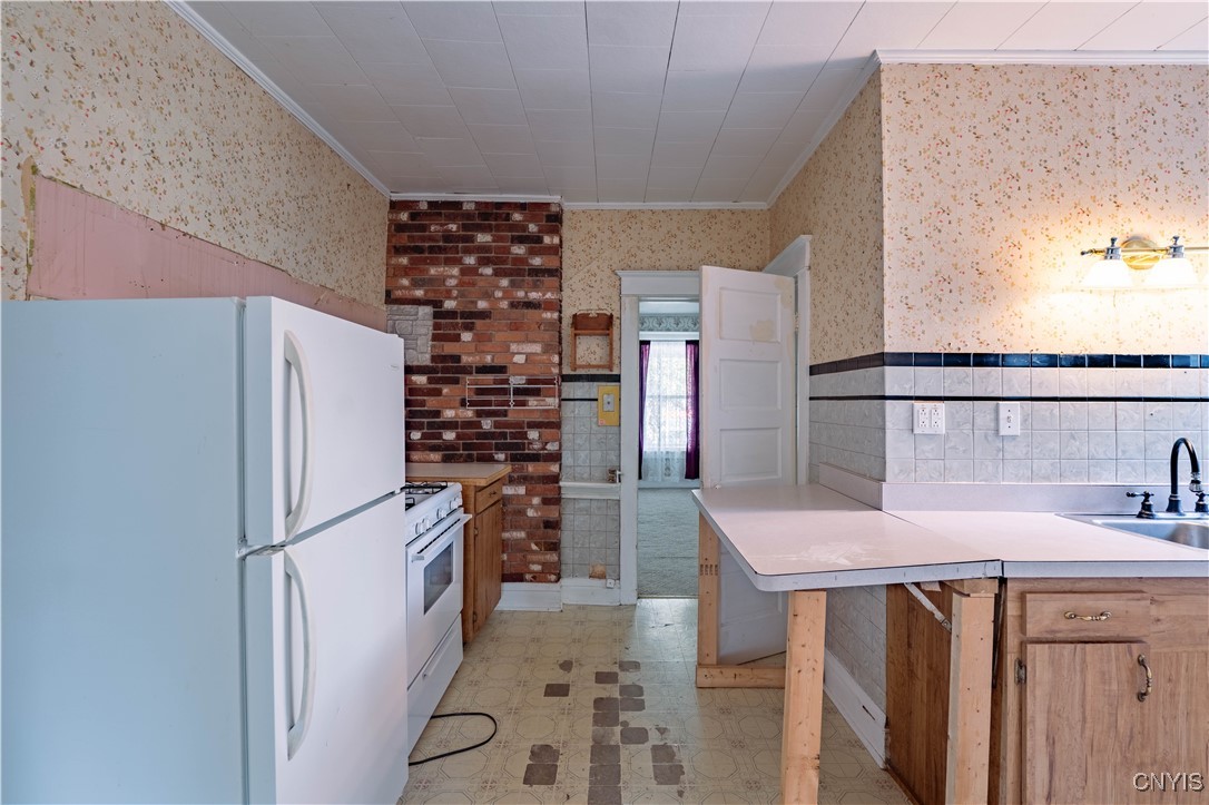 109 West Linden Street Rome, NY 13440 - Photo 29 of 48