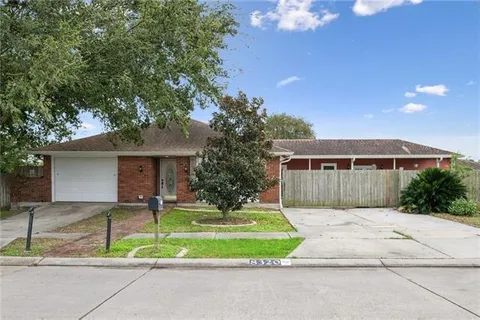 $269,950 | 8320 Sabre Drive, Chalmette, LA 70043