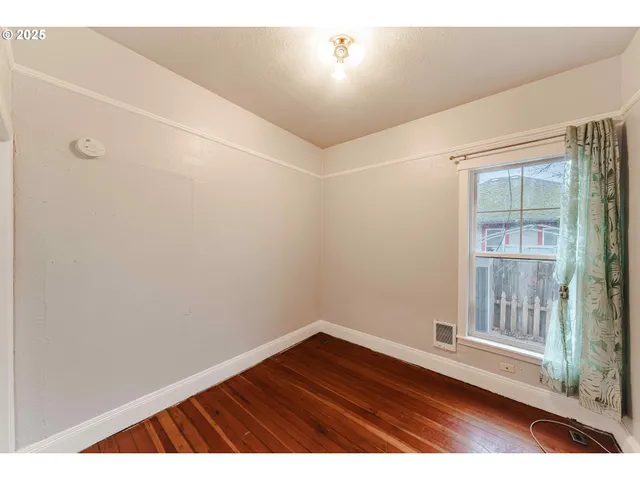 $425,000 | 211 Monroe Street, Eugene, OR 97402