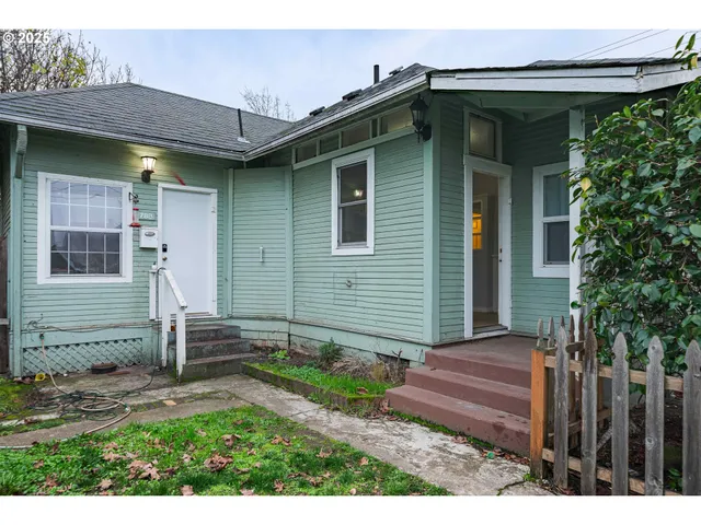 $425,000 | 211 Monroe Street, Eugene, OR 97402