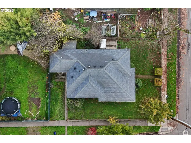 $425,000 | 211 Monroe Street, Eugene, OR 97402