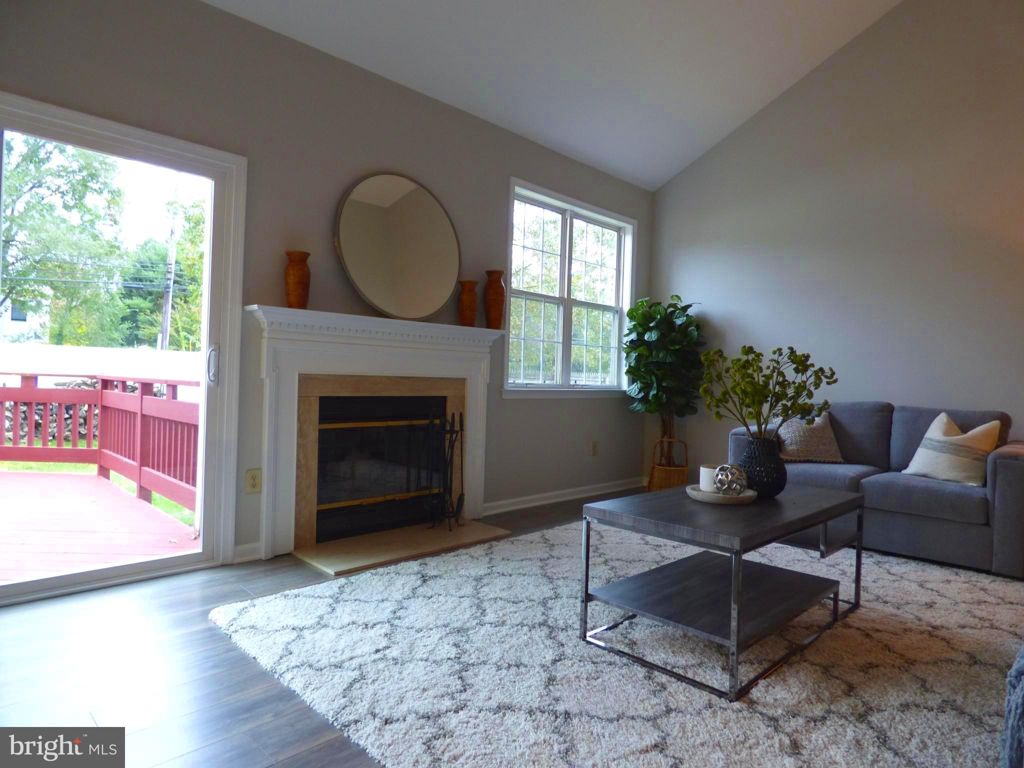 8 London Road Burlington, NJ 08016 - Photo 19 of 41